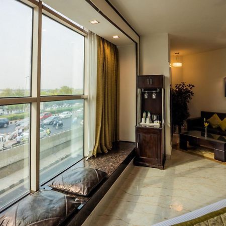 Hotel Shanti Palace Mahipalpur New Delhi Exterior foto