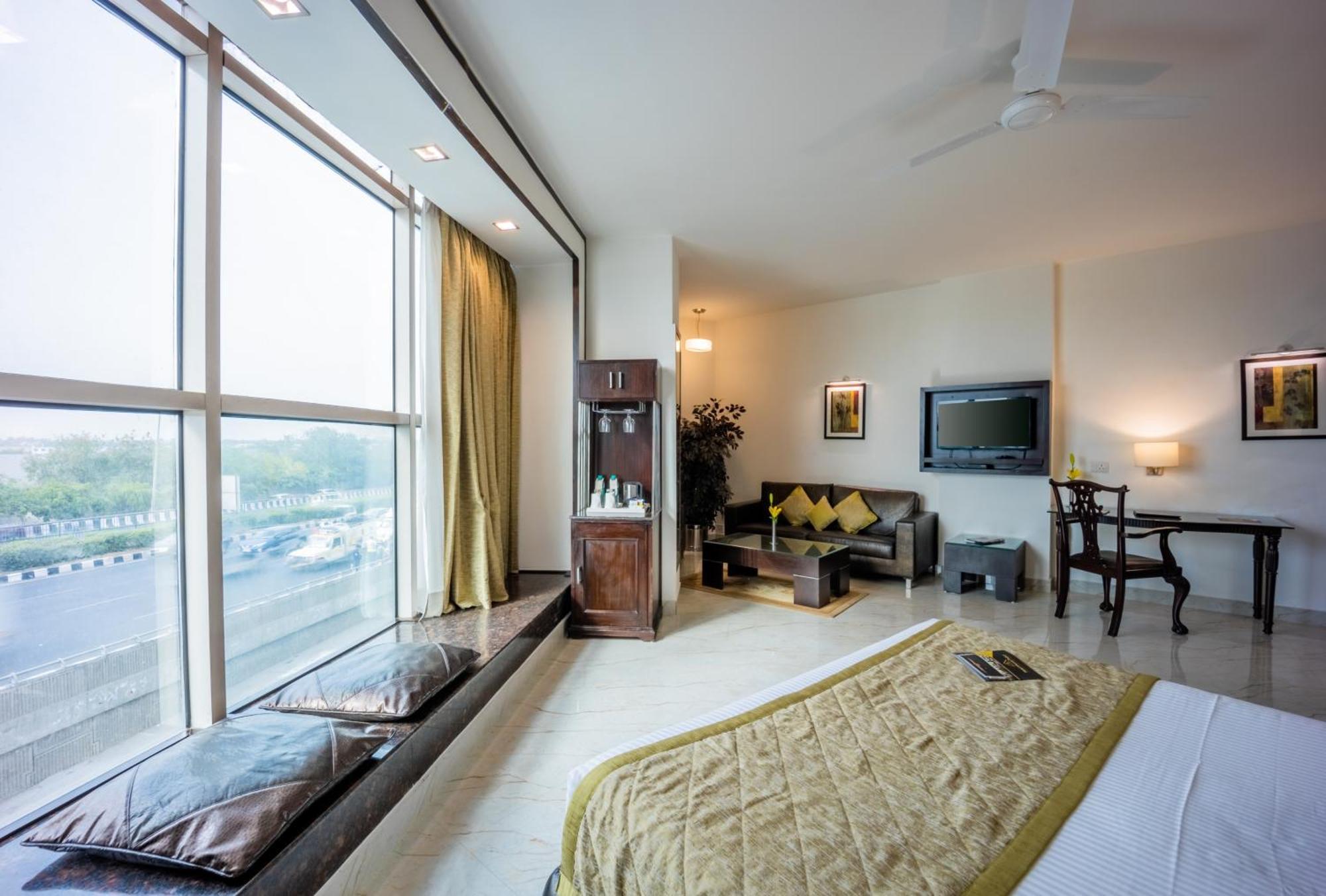 Hotel Shanti Palace Mahipalpur New Delhi Exterior foto