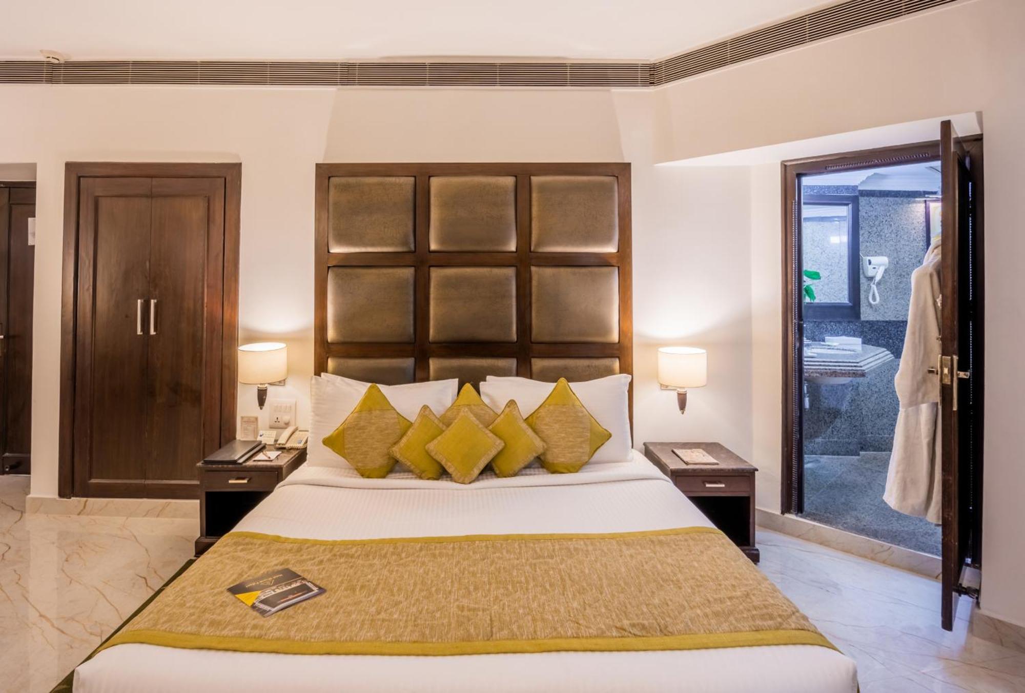 Hotel Shanti Palace Mahipalpur New Delhi Exterior foto